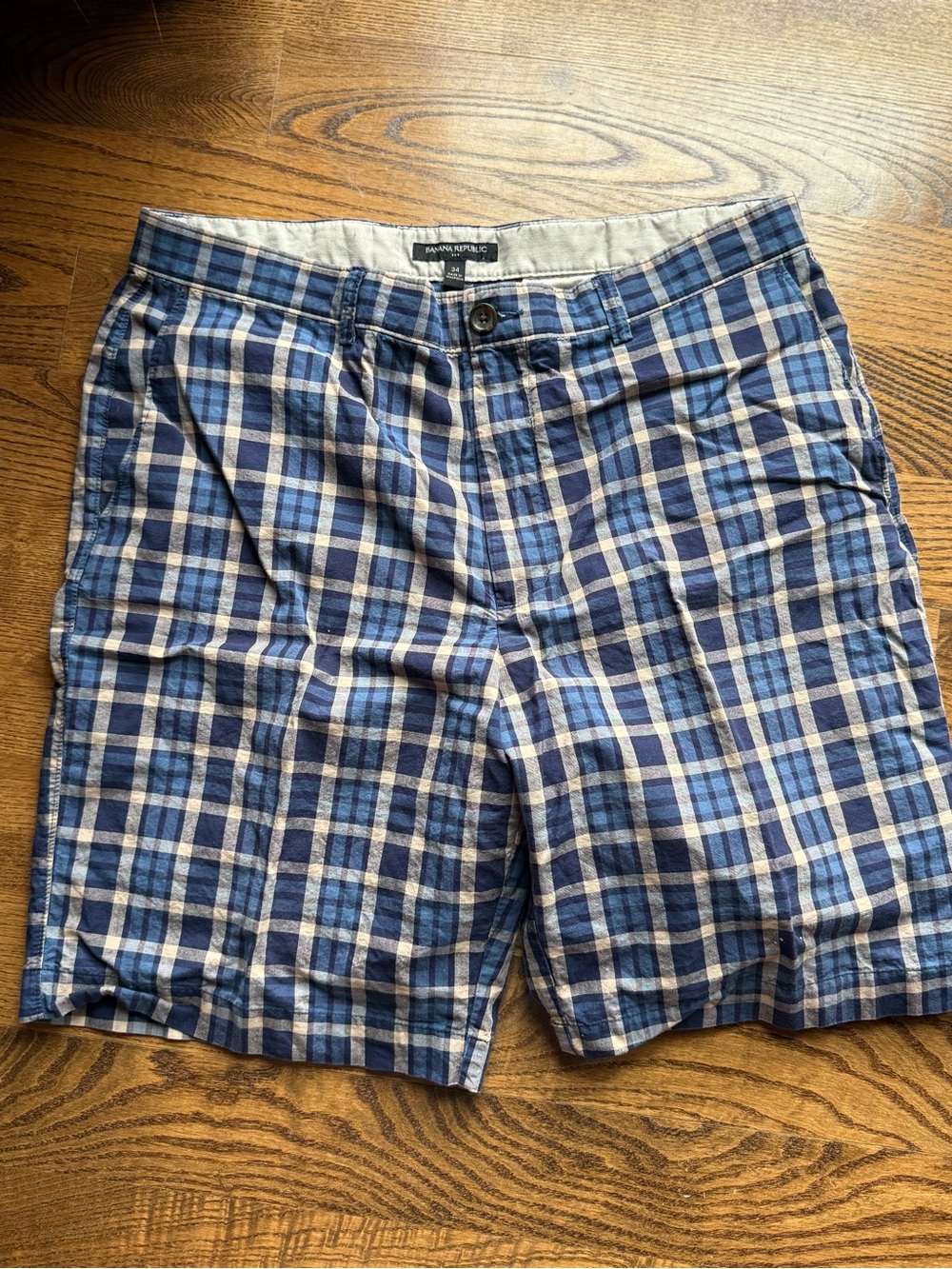 Banana Republic Blue and White Plaid Flat Front Shorts